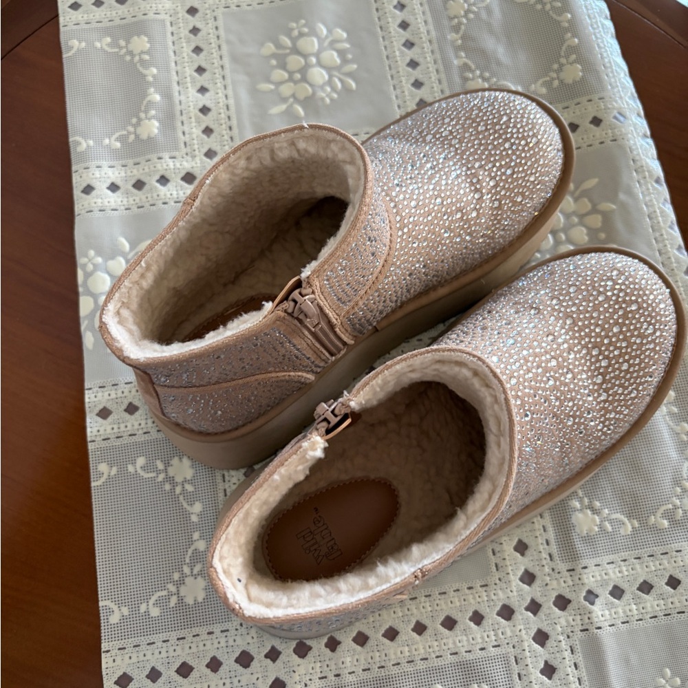 Wild Fable Rhinestone Boots - Picture 2 of 8